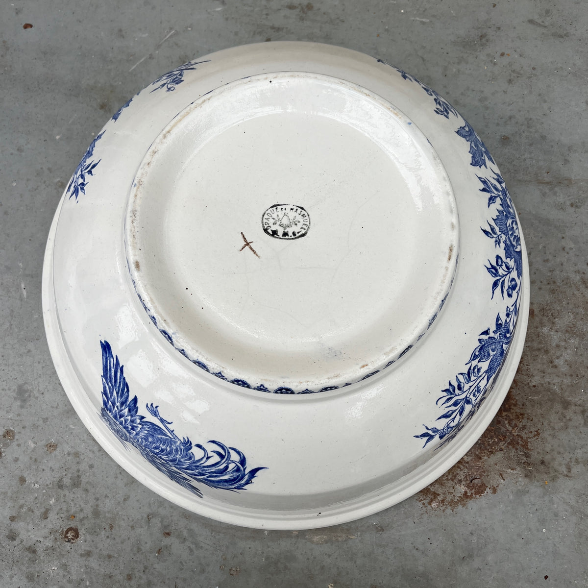 Antique French Sarreguemines blue and white transferware wash jug and bowl, decorated with a traditional cockerel pattern.