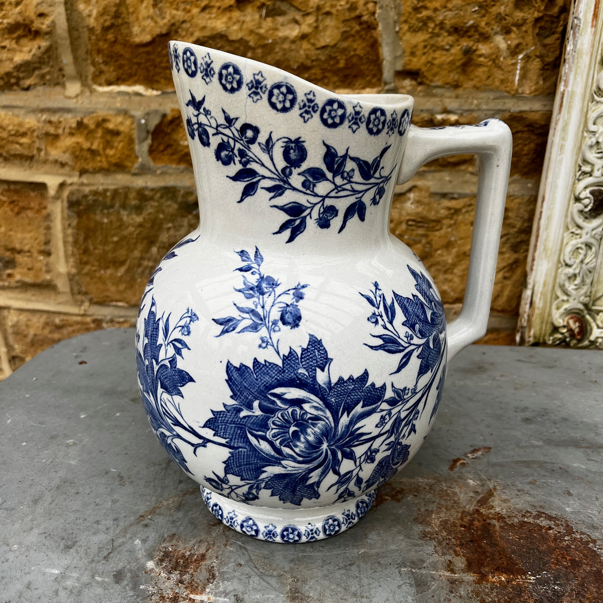 Antique French Sarreguemines blue and white transferware wash jug and bowl, decorated with a traditional cockerel pattern.