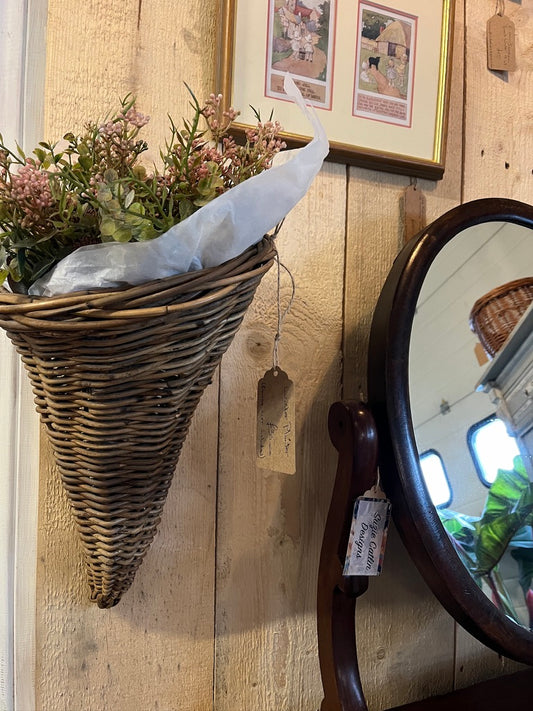 Hanging wicker basket