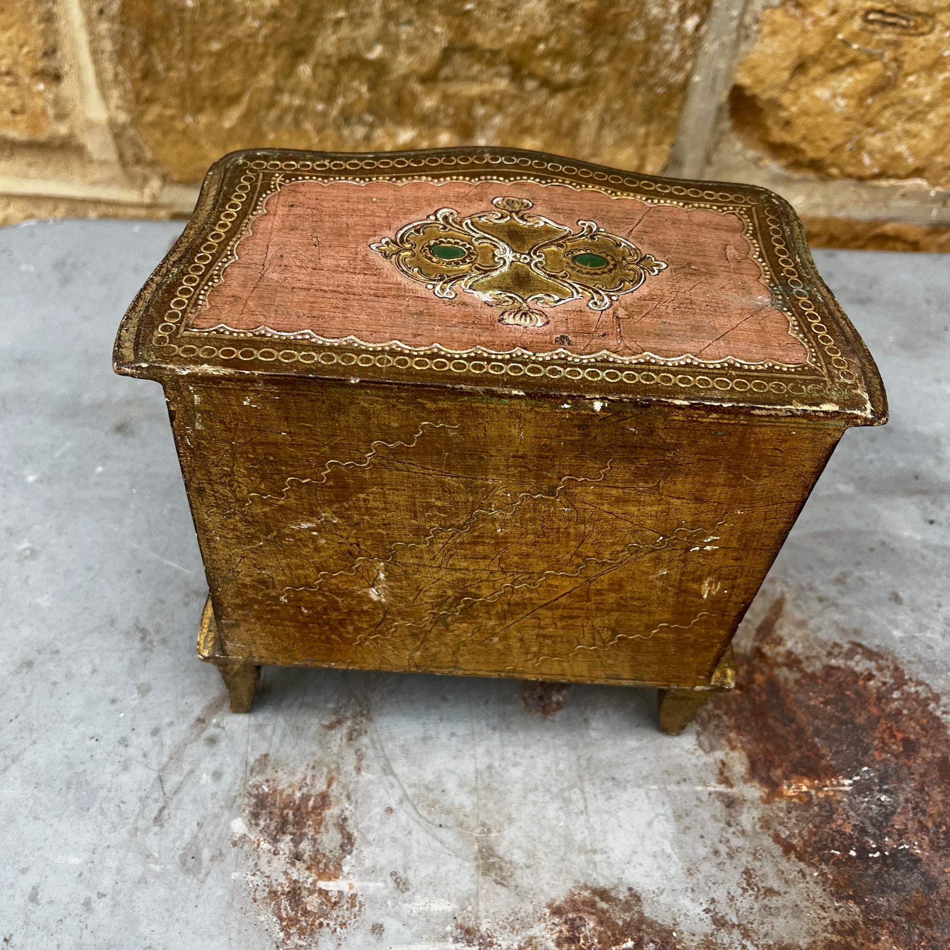 Vintage Italian Florentine miniature three-drawer chest of drawers with ornate carved and gilded decoration