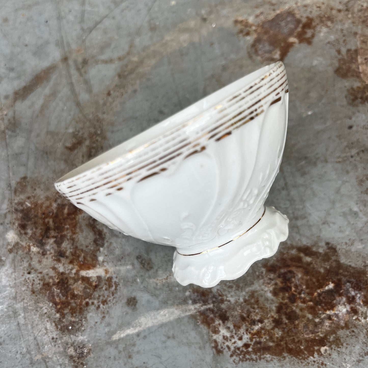 Four Vintage French Cafe-au-Lait Bowls with Gold Gilt