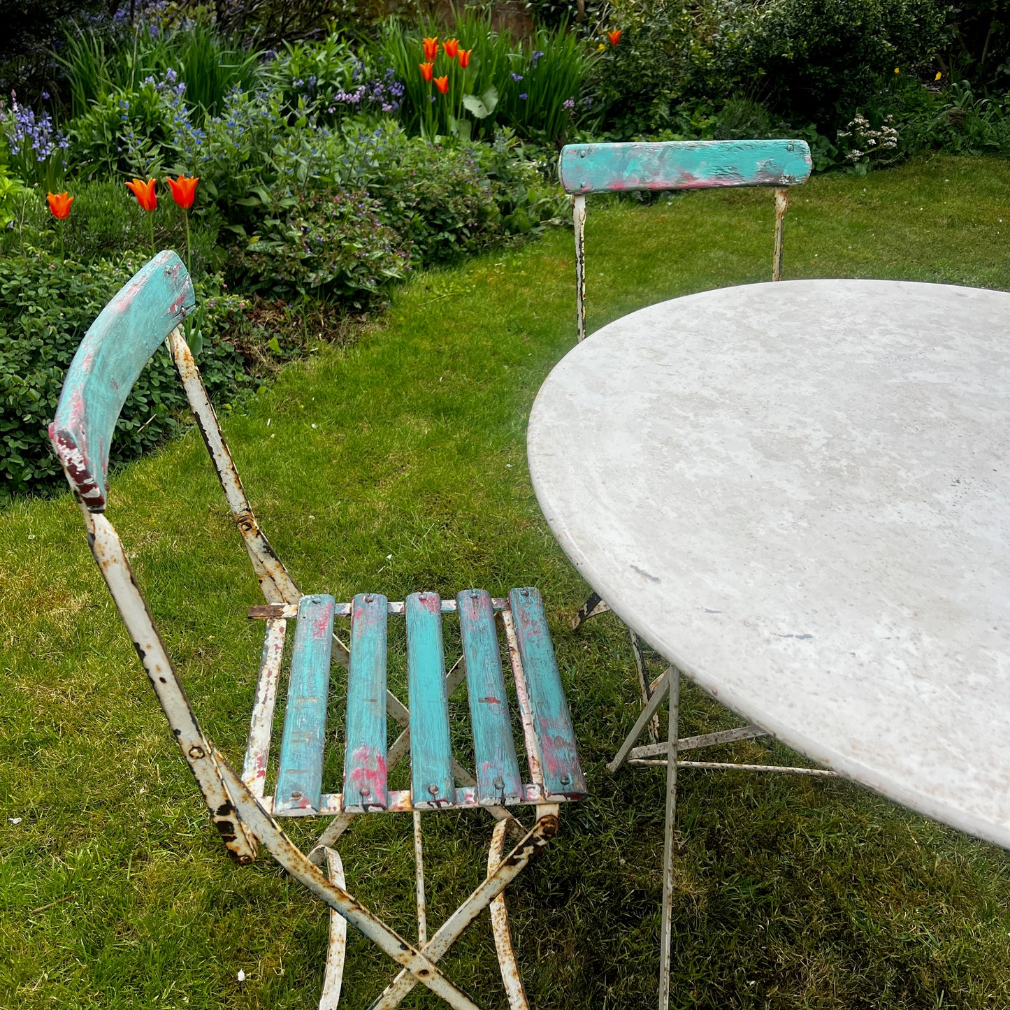 Antique French Folding Bistro Set - Round Table and set of 4 Chairs in Distressed Blue & Pink